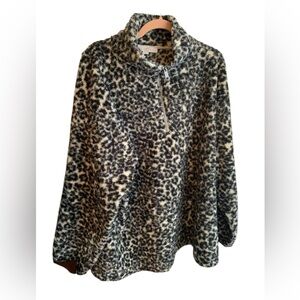 Loft Leopard Print half zip Sherpa. Plus size 24/26X